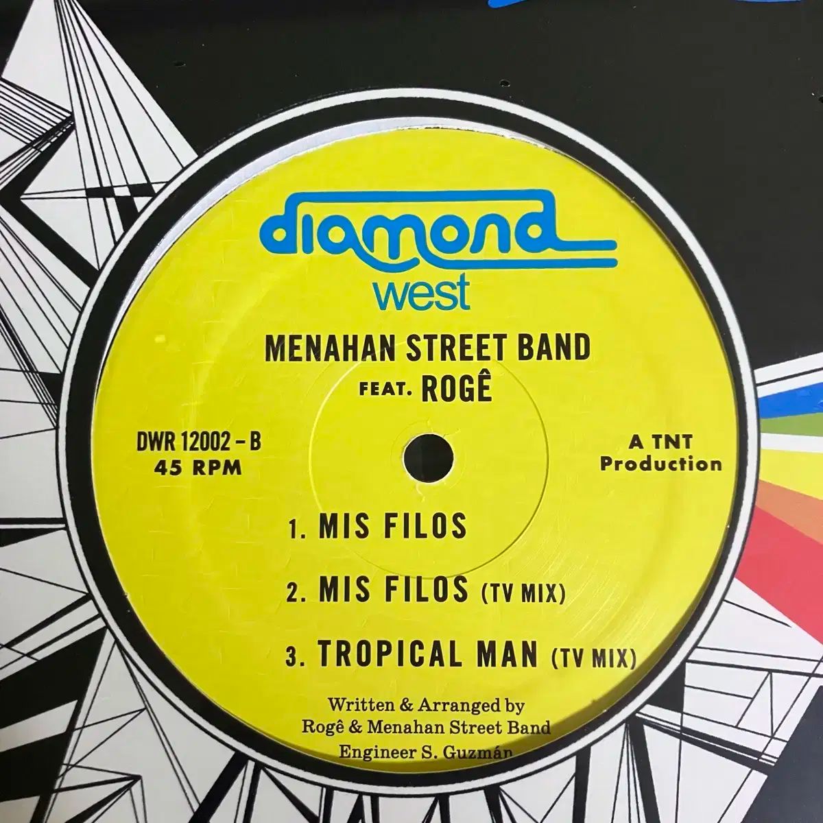 新商品が続々！ Menahan Street Band ー Tropical Man 12 インチ