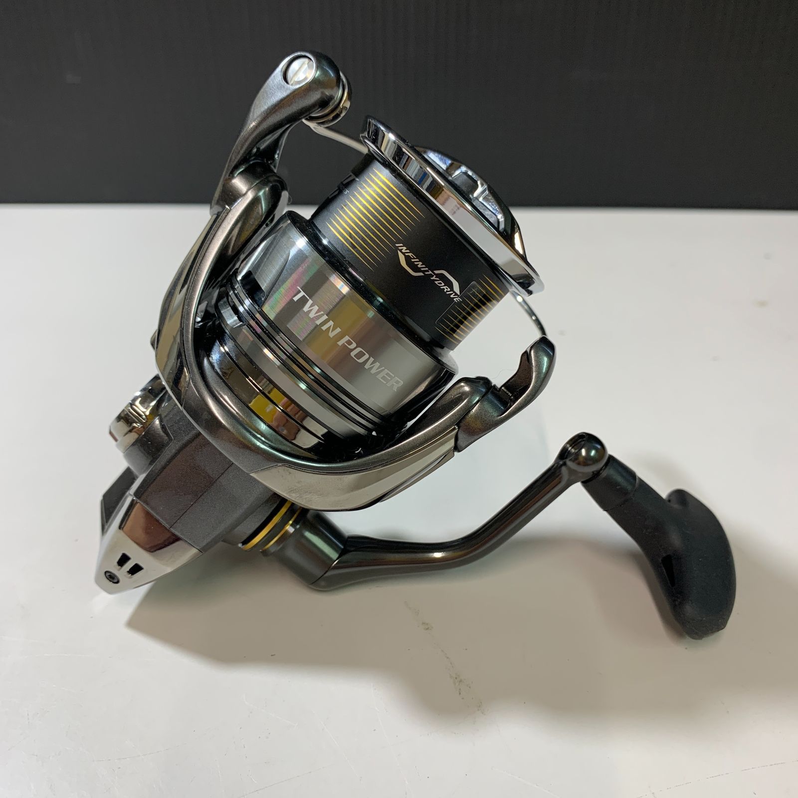 リール2台　専用 木リールの新古品入荷しました！ サクラは回転良く無いため大
