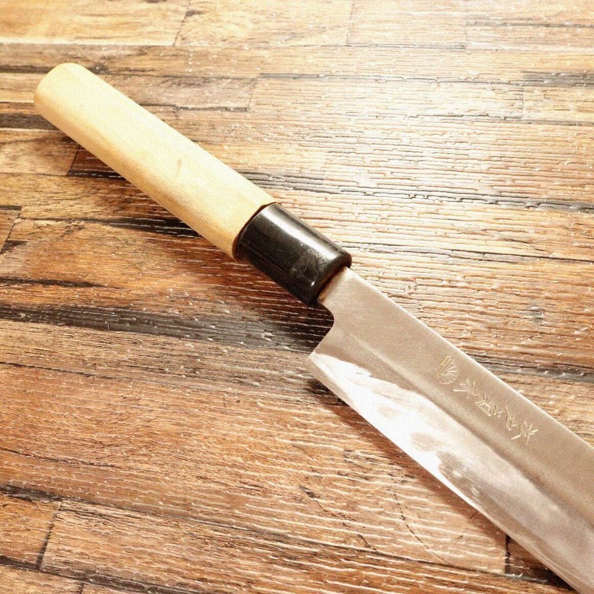 菊重新品柳刃包丁 専用ケース付き 菊重新品柳刃包丁 専用ケース付き