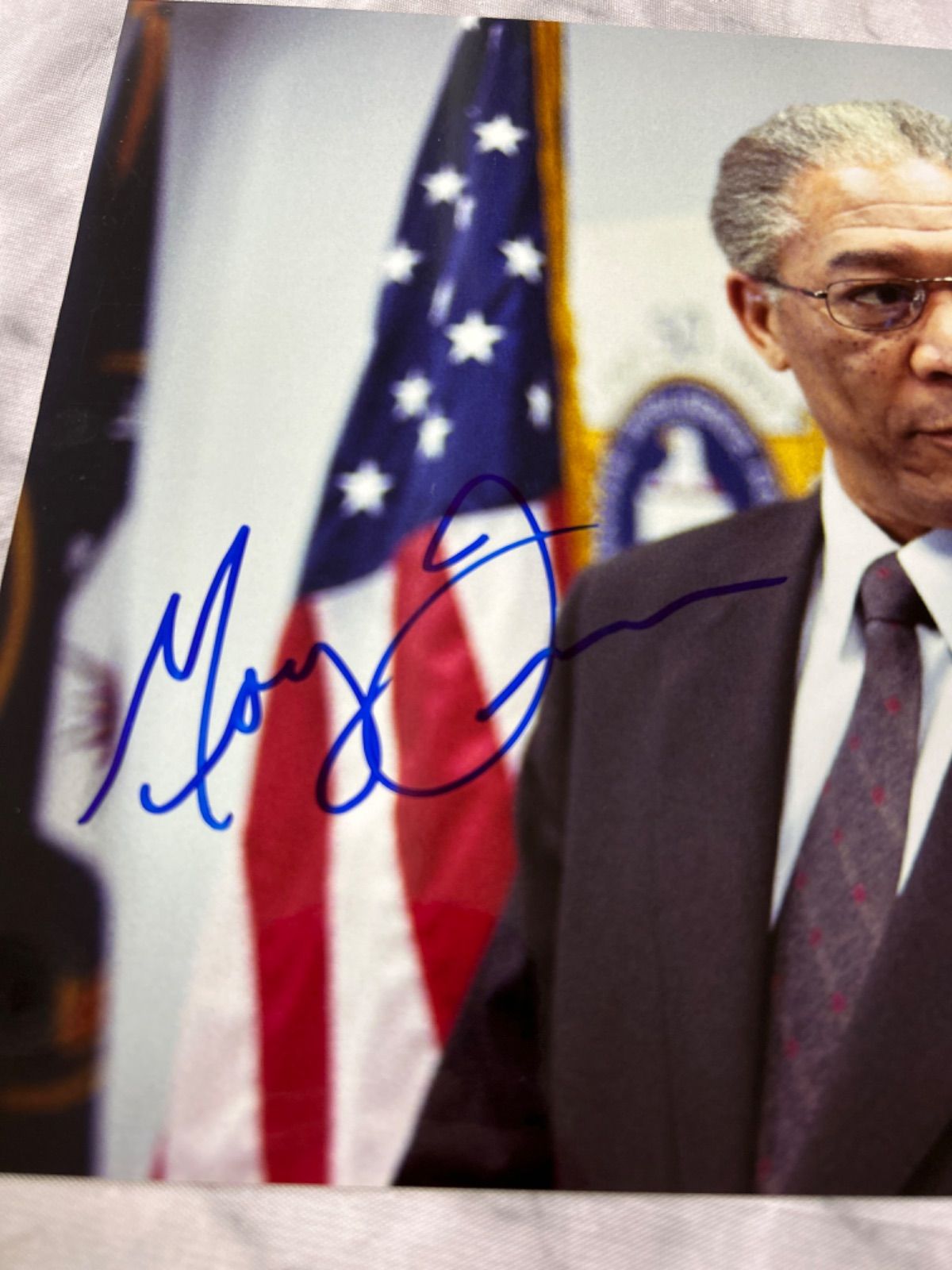 モーガン フリーマン 直筆サイン入り8x10フォト - メルカリ