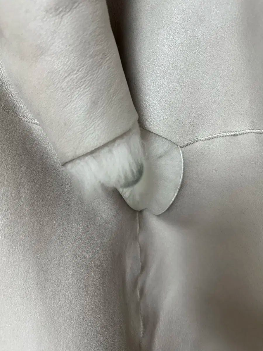 ベスト ムートン