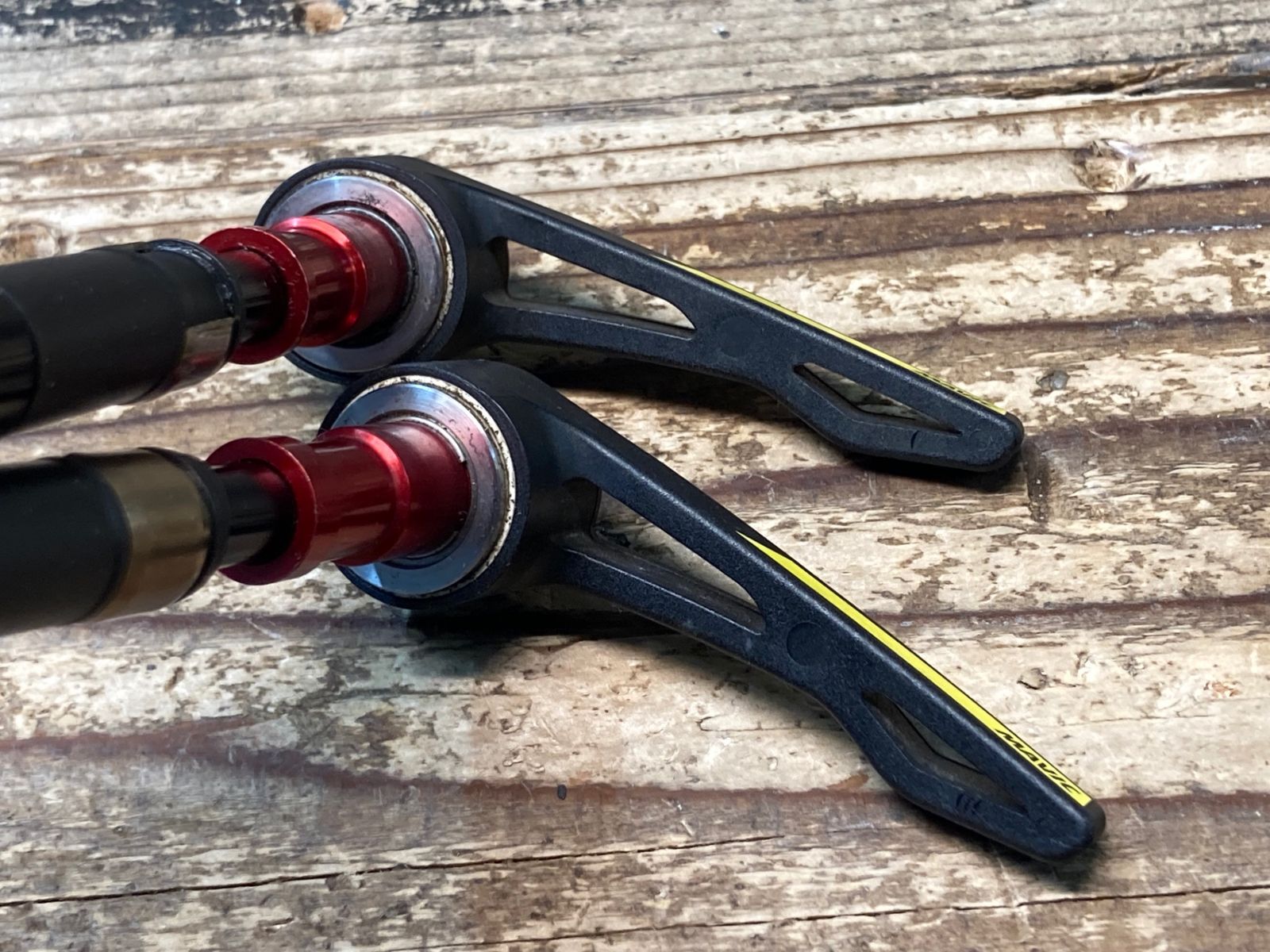 JD483 マヴィック MAVIC SPEED RELEASE スルーアクスル セット