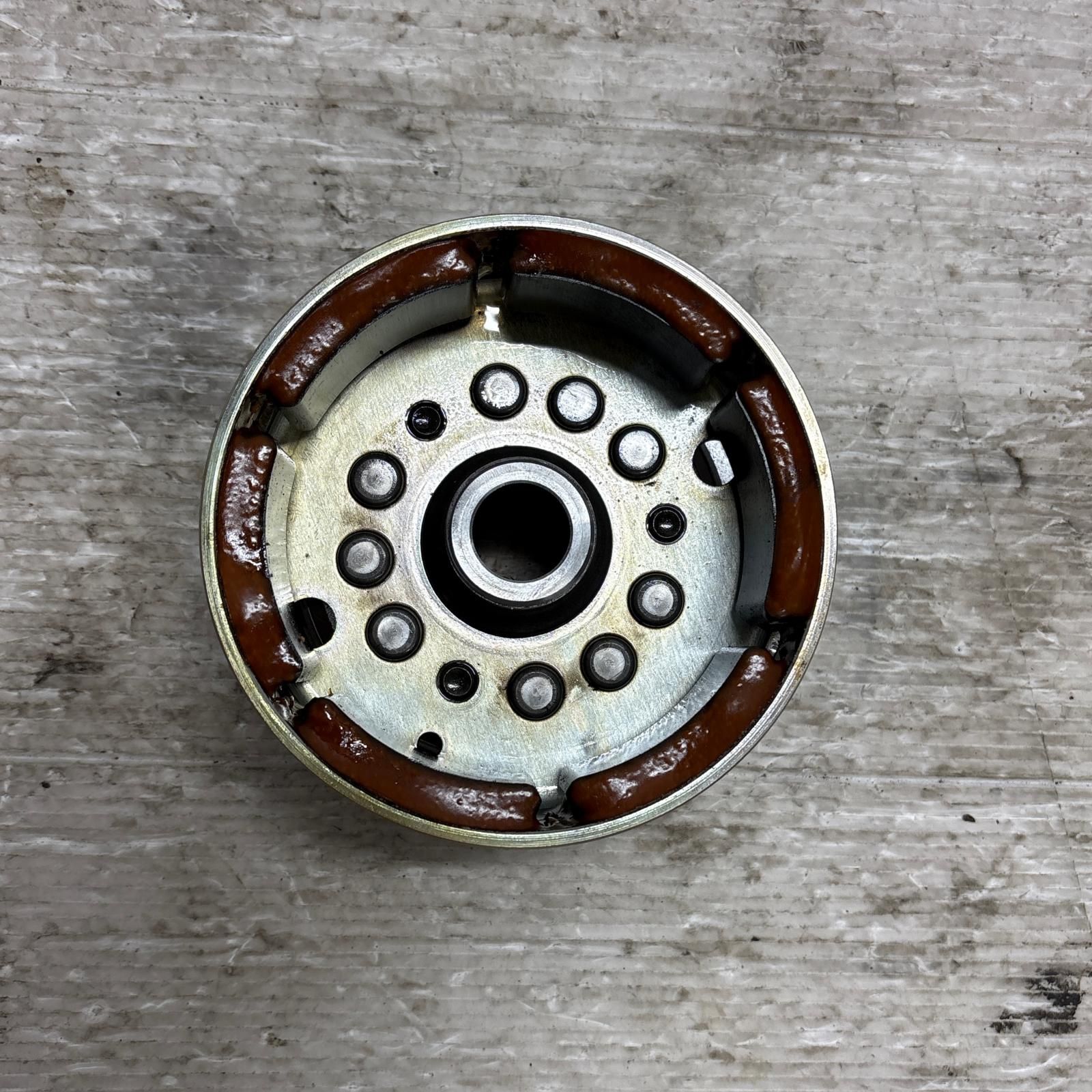 SUZUKI バンディット250 GJ77A フライホイール スズキ