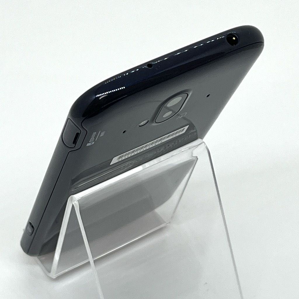 おまけつき 超美品 らくらくスマートフォン F-52B ネイビー FCNT らくらくスマートフォン F-52B docomo [ネイビー] 価格比較