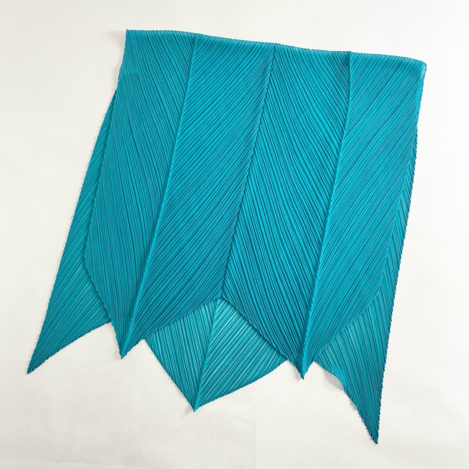 値下:プリーツプリーズpleats please スカーフストールブルー c14 《美品》 PLEATS PLEASE プリーツプリーズ プリーツストール
