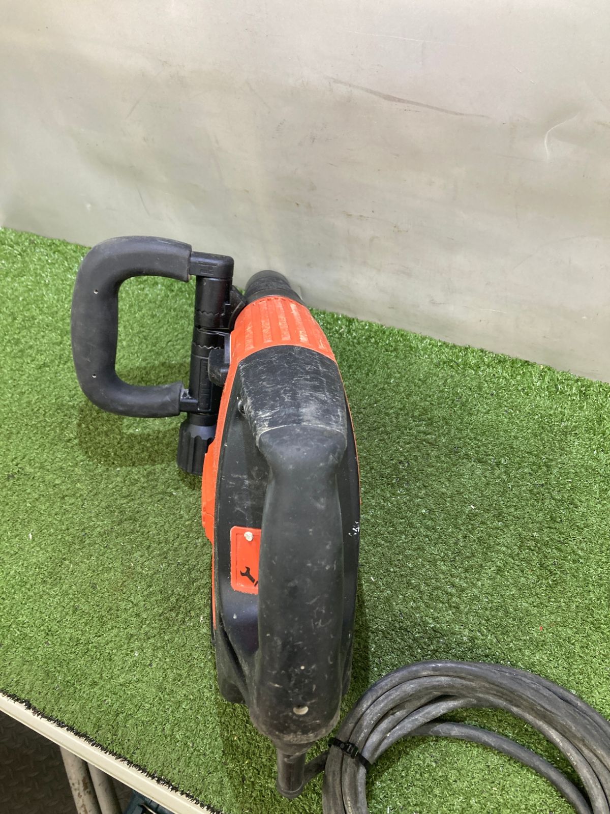 0921 HILTI