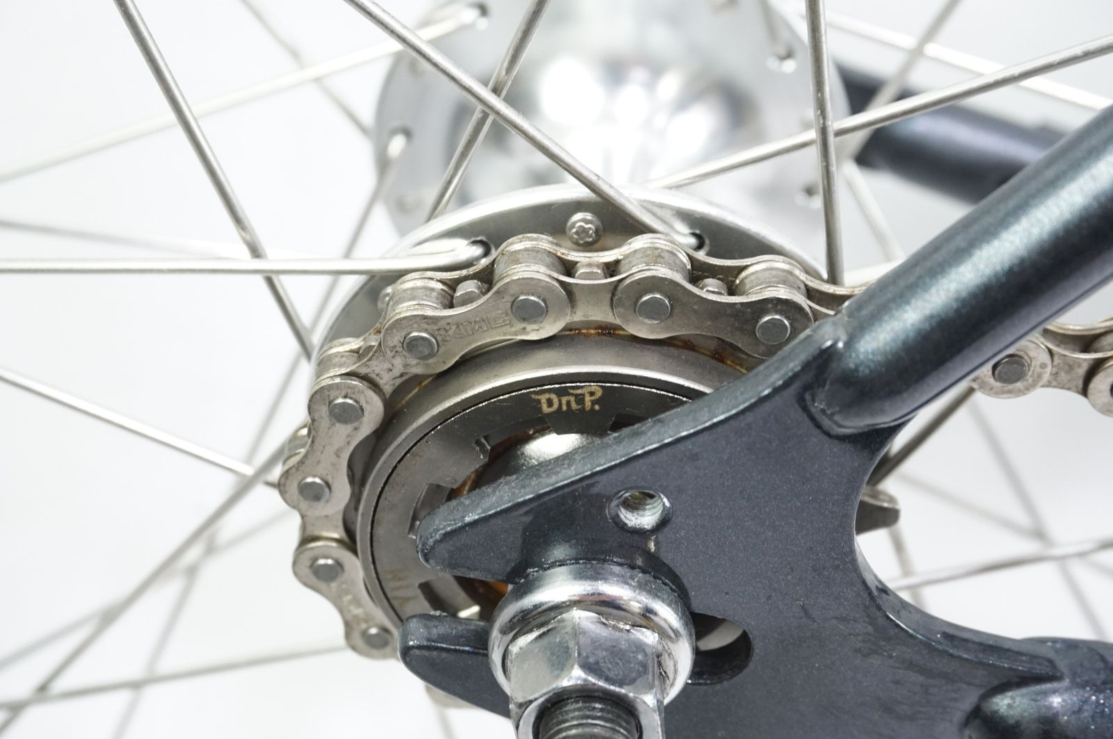 ピストバイク バイチャリ中目黒店