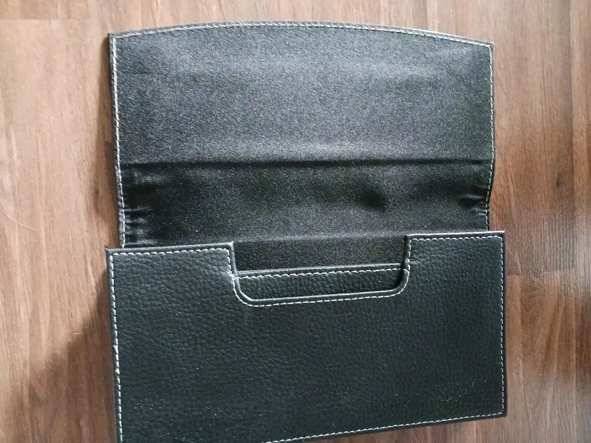 財布