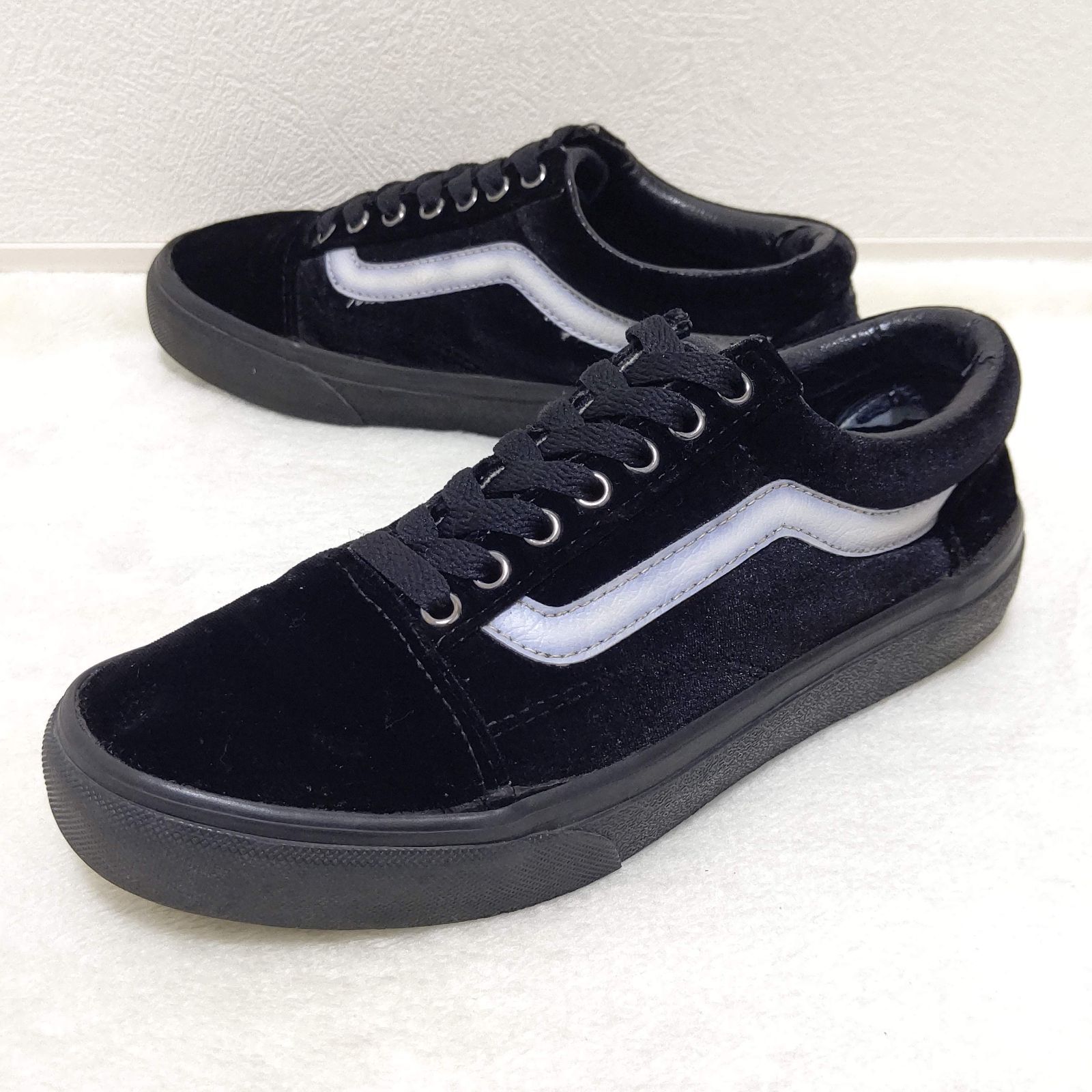 Vans hotsell en velours