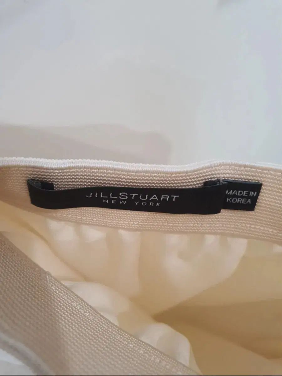 STUART ジルスチュアート