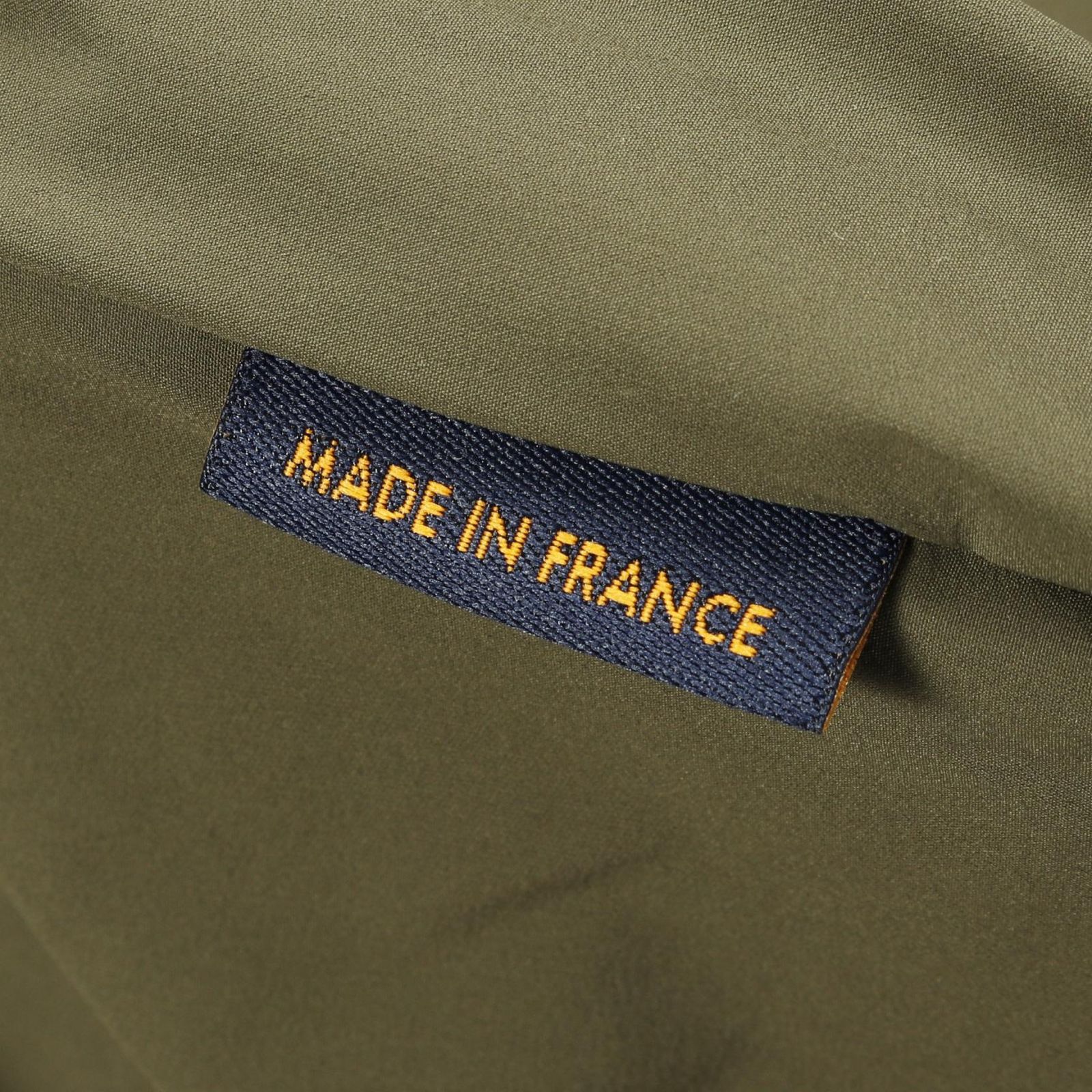 VUITTON フラワーキルテッド