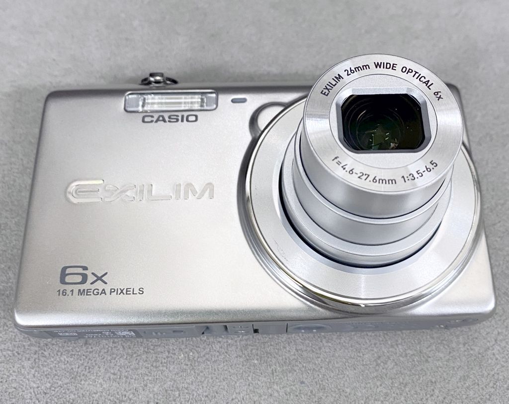 動作品】CASIO EXILIM EX-ZS20 【公式通販】