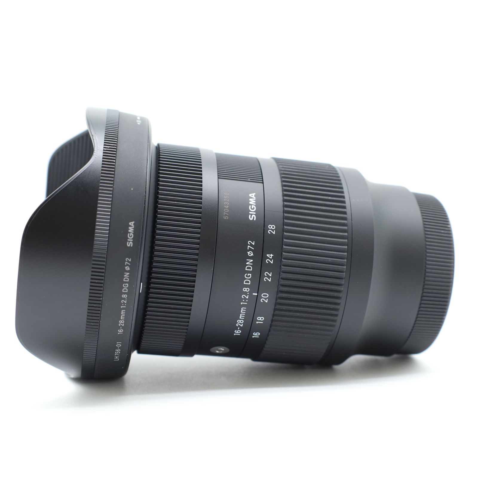 ☆ほぼ新品級☆シグマ SIGMA AF 18-50mm F2.8-4.5 DC OS HSM ☆ほぼ新品級☆シグマ SIGMA AF 18-50mm F2.8-4.5 DC OS HSM