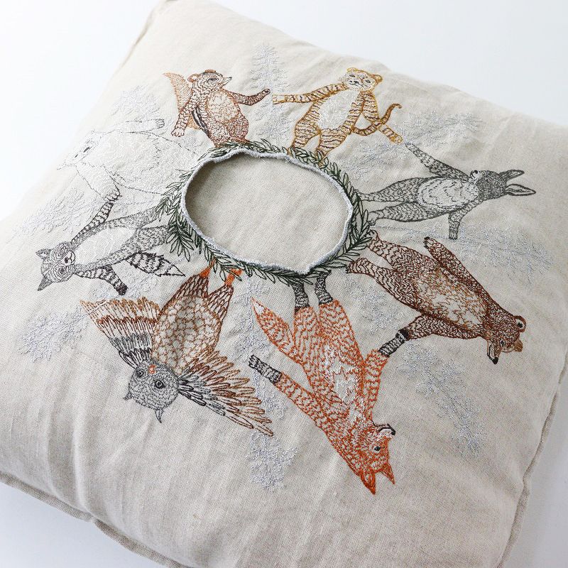 coral&tusk動物刺繍のリネンクッション 新品】CORAL & TUSK クッション