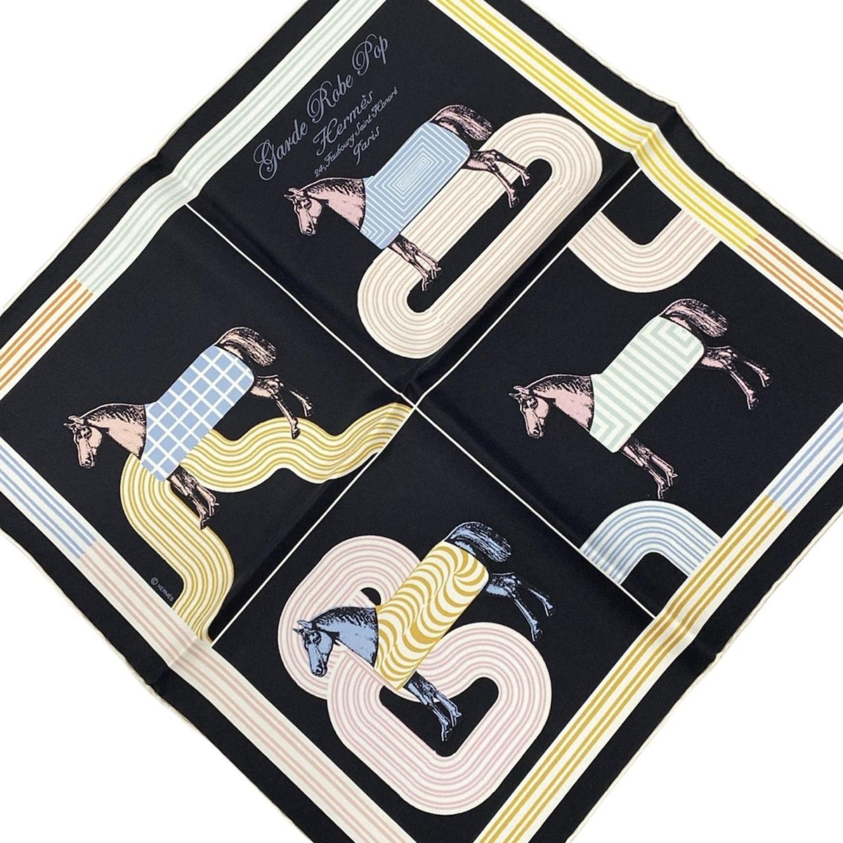 HERMES エルメス スカーフ ガヴロッシュツイル プチカレ 893888S 07 ブラン×ブルー×シエル