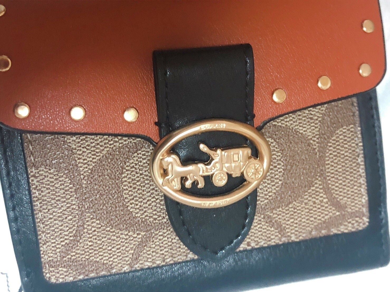 日本最大級通販ショップ COACH コーチ ジョージー スモール