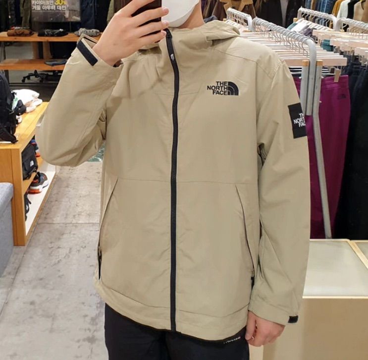 取扱店舗限定アイテム 新品 ノースフェイスMANTON JACKET L | ochge.org