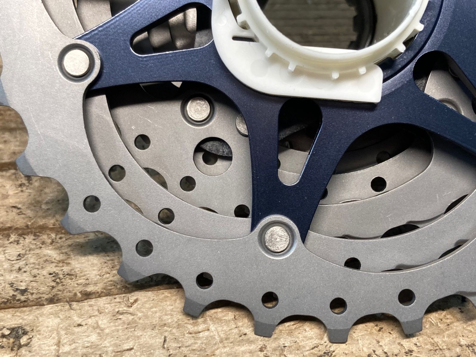 SHIMANO - 新品未使用品SHIMANO DURA-ACE CS-R9100 11-30T Shimano DURA ACE CS-R9100 11-speed Cassette 11-30 Cassette