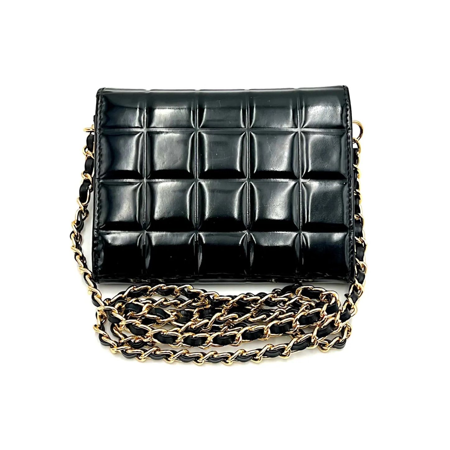 CHANELシャネルチョコバー三つ折り財布 チェーンショルダー エナメル 