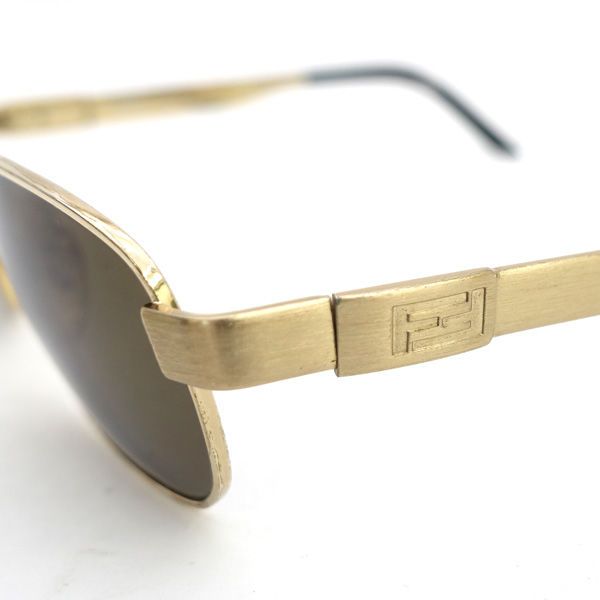 FENDI スクエア型サングラス ゴールド FENDI EYEWEAR Fendi Sky リムレス レクタングルフレーム
