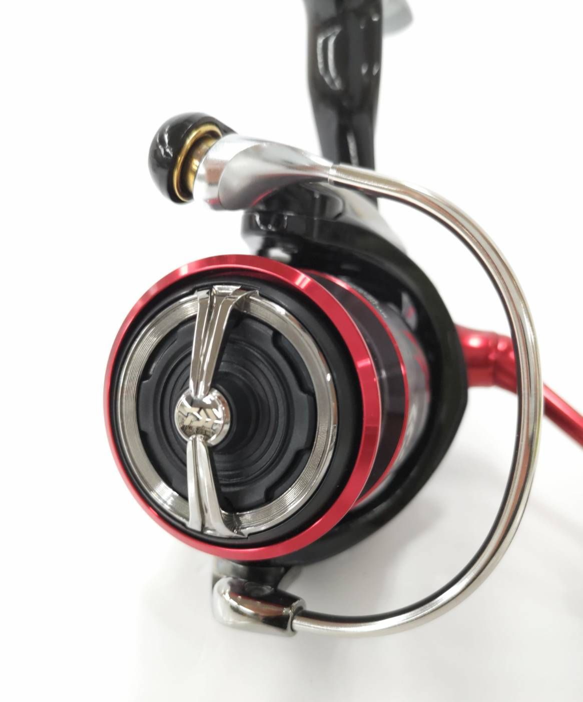 秋爆セール！】【美品】ダイワ 18月下美人MX LT2000S（01）メバル