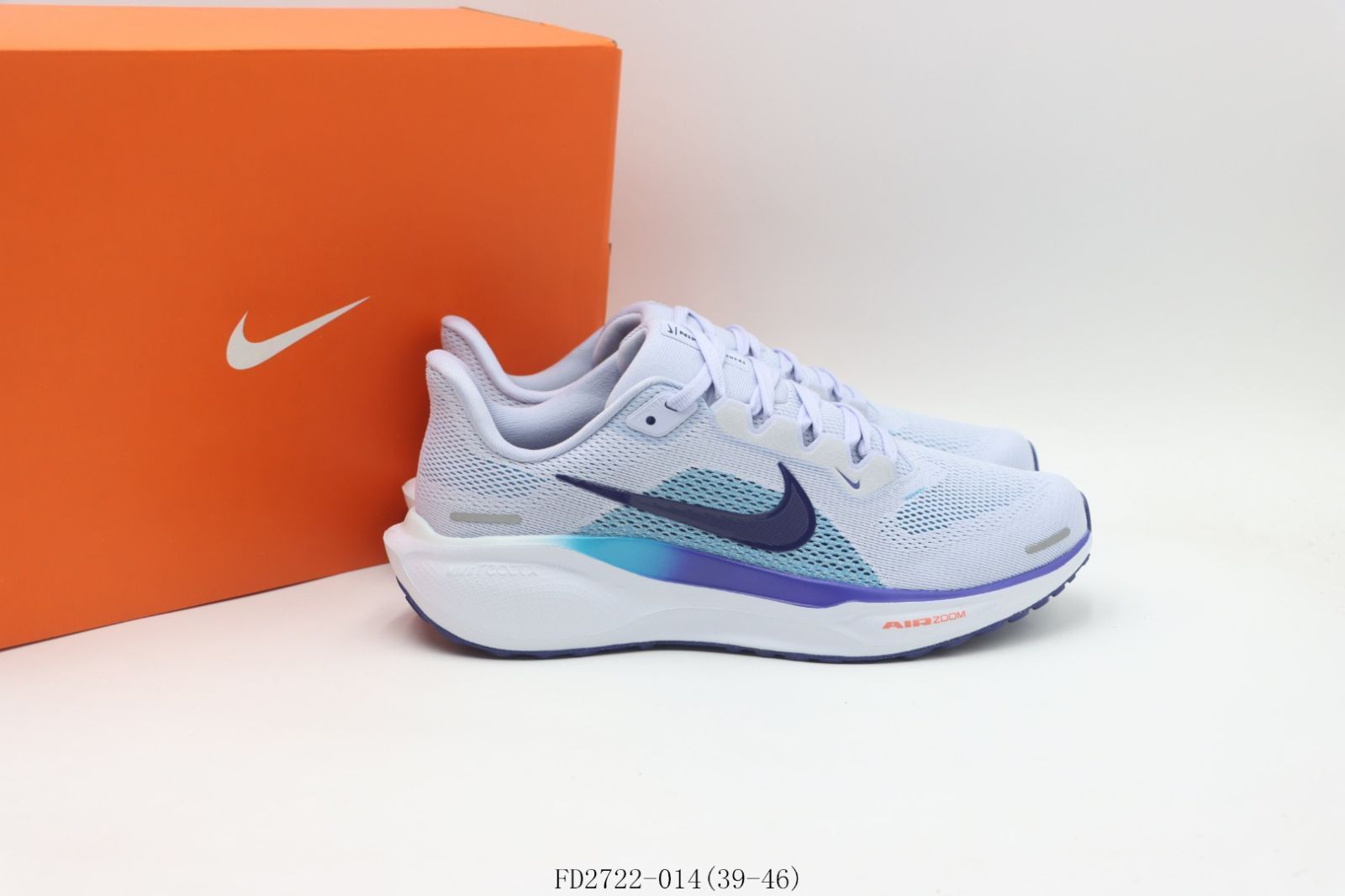 Nike ランニングシューズ ホワイト/ブルー/イエロー 今日特価】NIKE ナイキ ランニングシューズ ブルーホワイト