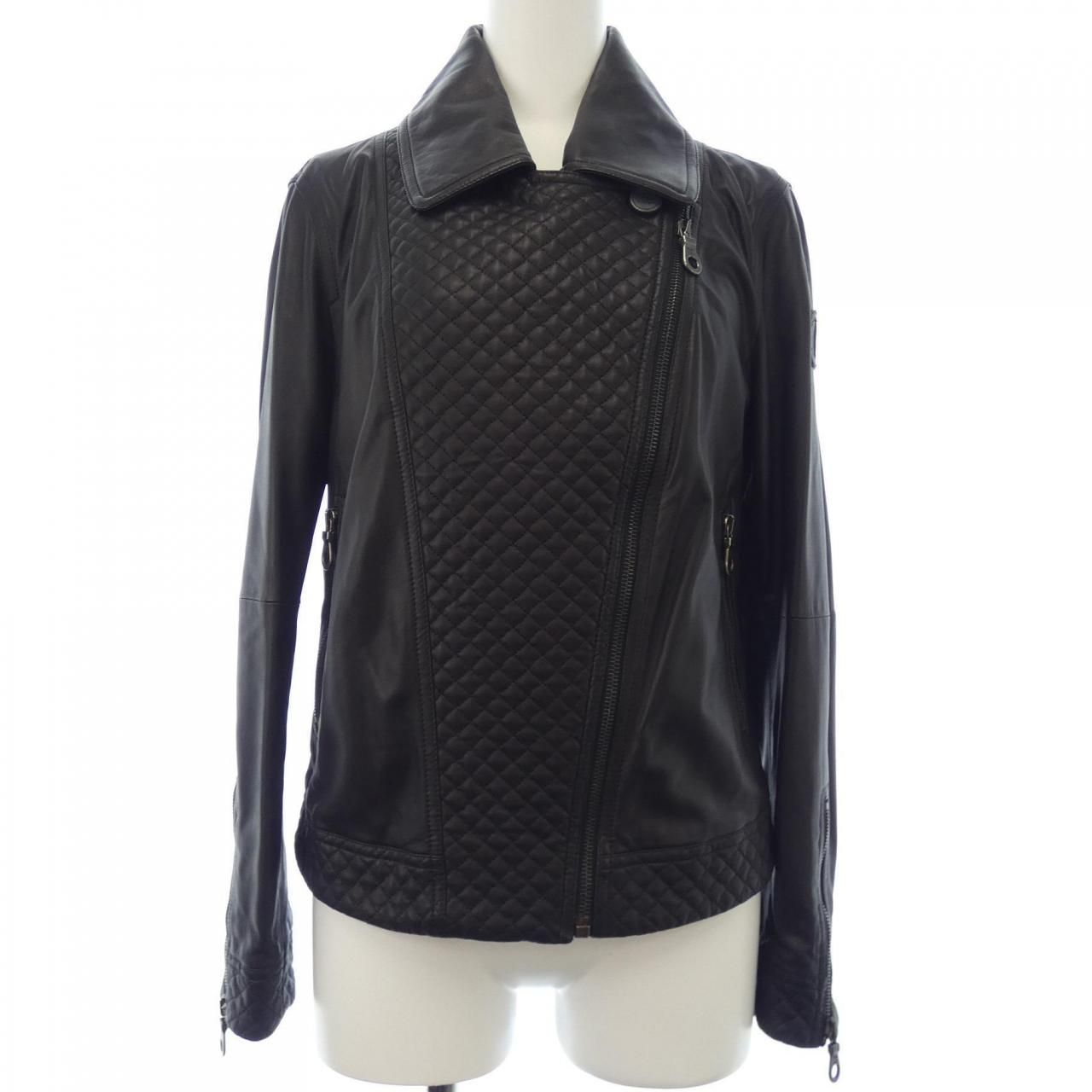 Saya様　　CHANEL レザージャケット Saya様 CHANEL レザージャケット