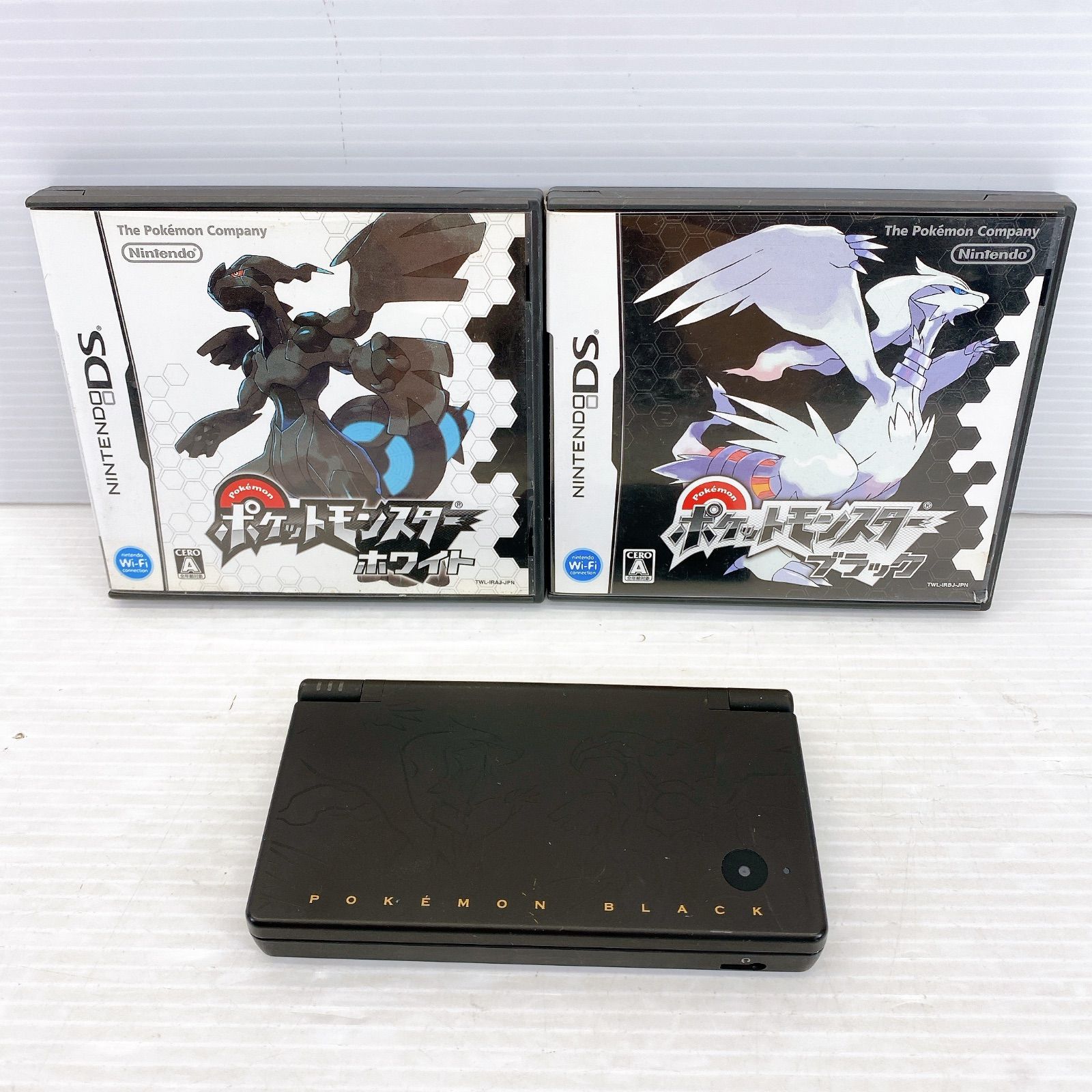 □Nintendo DS i レシラム・ゼクロム エディション ポケットモンスター