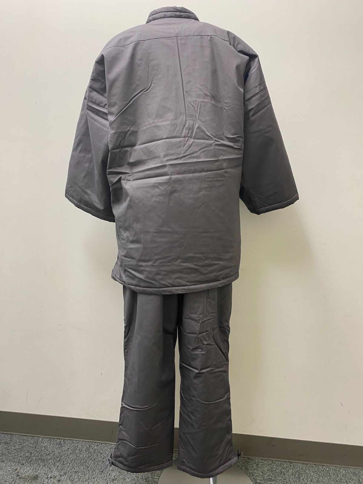 Mサイズ 灰