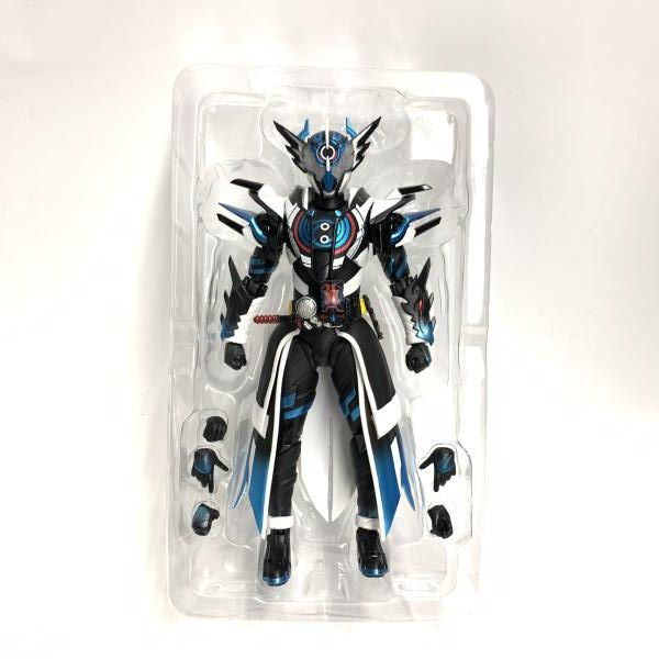 中古】開封)S.H.Figuarts 仮面ライダークローズエボル[18