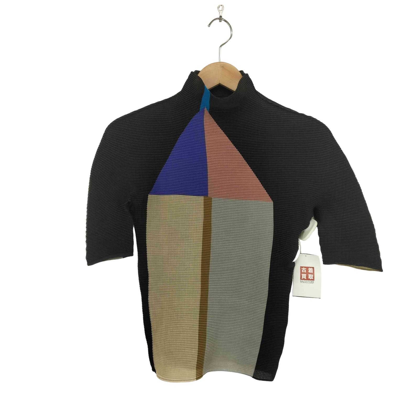 ミー イッセイミヤケ me ISSEY MIYAKE イラストデザインプリーツトップス レディース 表記無