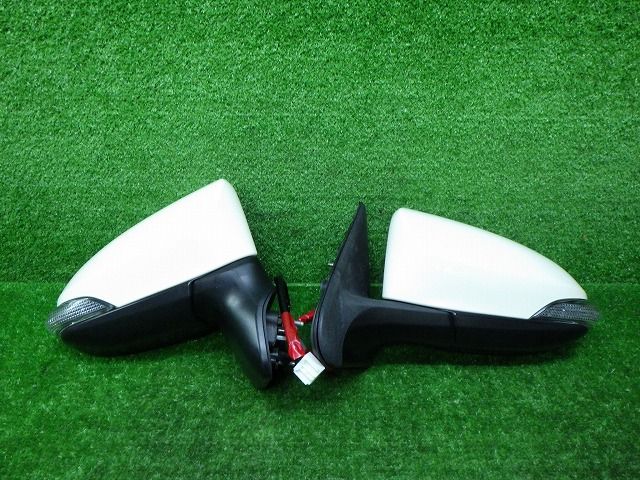 トヨタ　140系　ポルテ　スペイド　ドアミラー　左右　カラー4V9　9P　240626018
