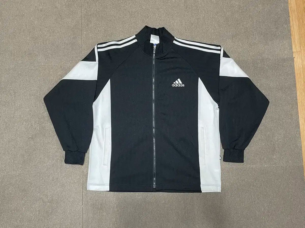 80s adidas(アディダス) ストライプ カラーブロック トラック