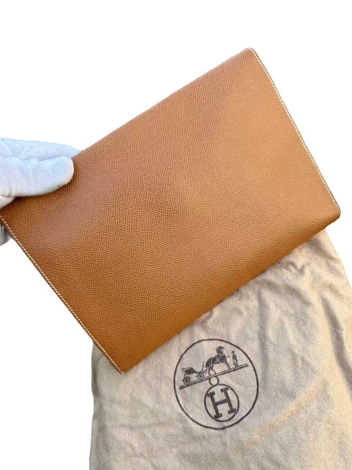 ◆本物◆エルメスHERMESポシェットリオクラッチバッグセカンドバッグゴールドH金具クシュベルカーフ レザーポーチユニセックス
