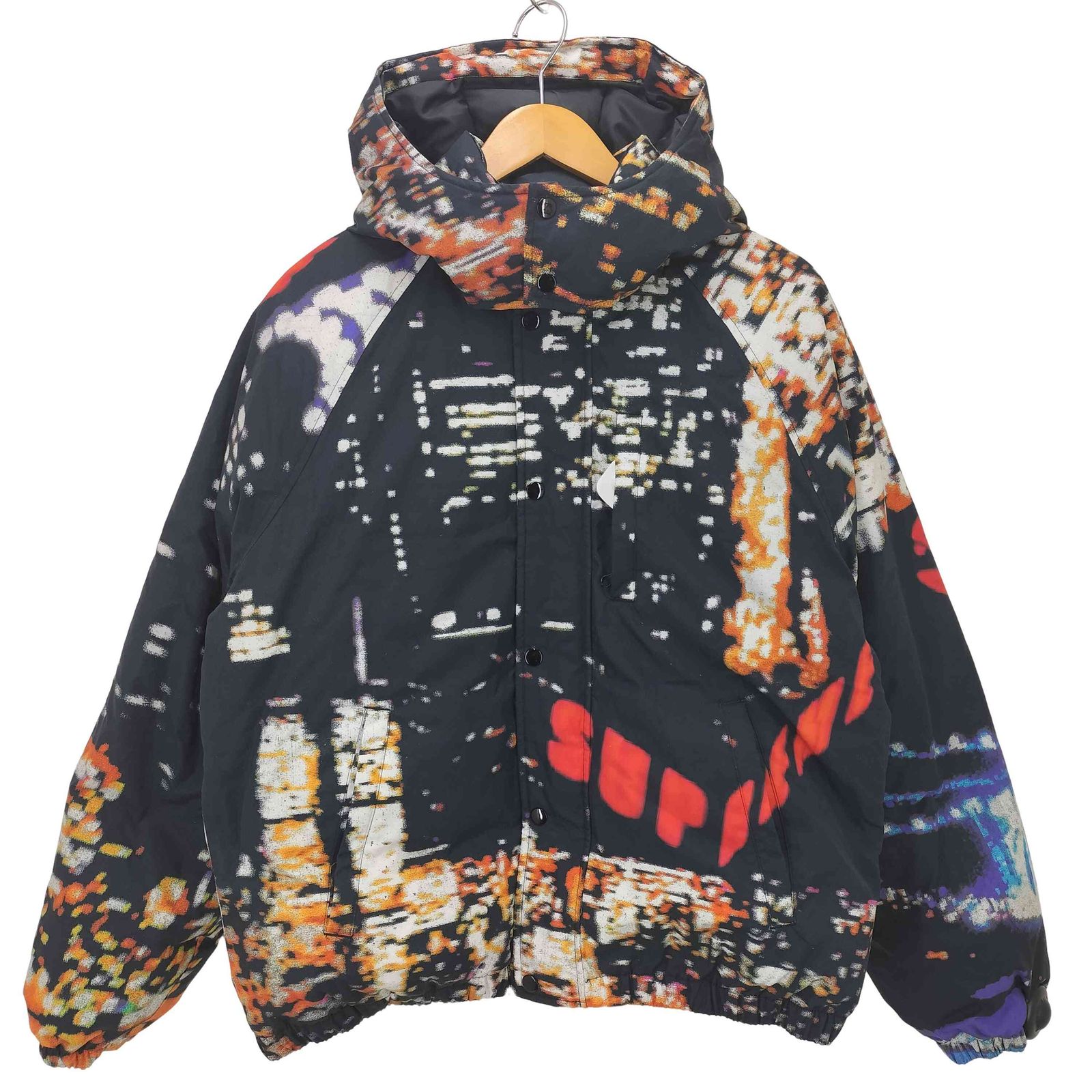シュプリーム Supreme city lights puffy jacket メンズ JPN：M 