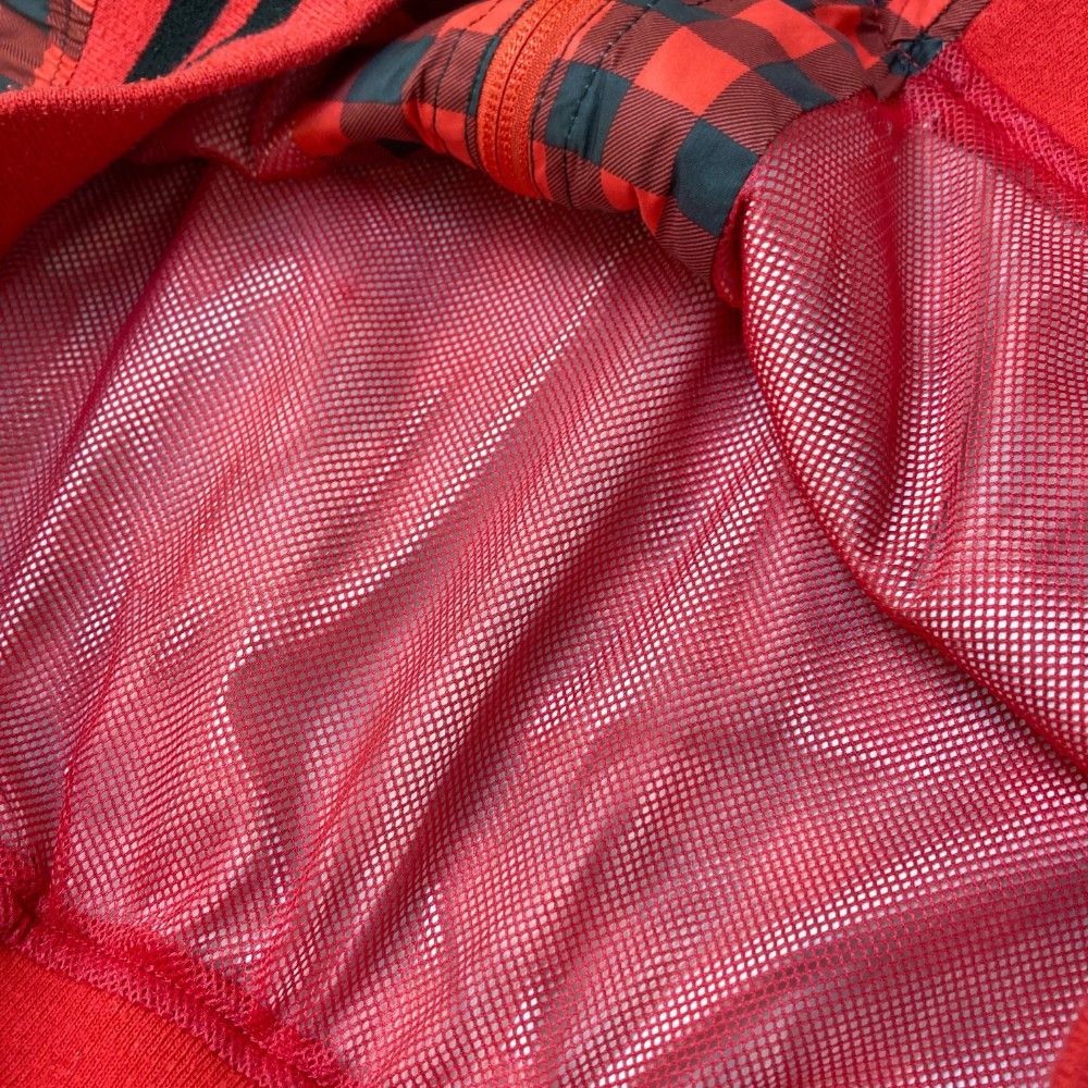 サイズ：6 JACK BUNNY ジャックバニー  裏メッシュ ジップジャケット チェック柄 レッド系 [240101448444] ゴルフウェア メンズ ストスト サイズ：6 JACK BUNNY ジャックバニー 裏メッシュ ジップ