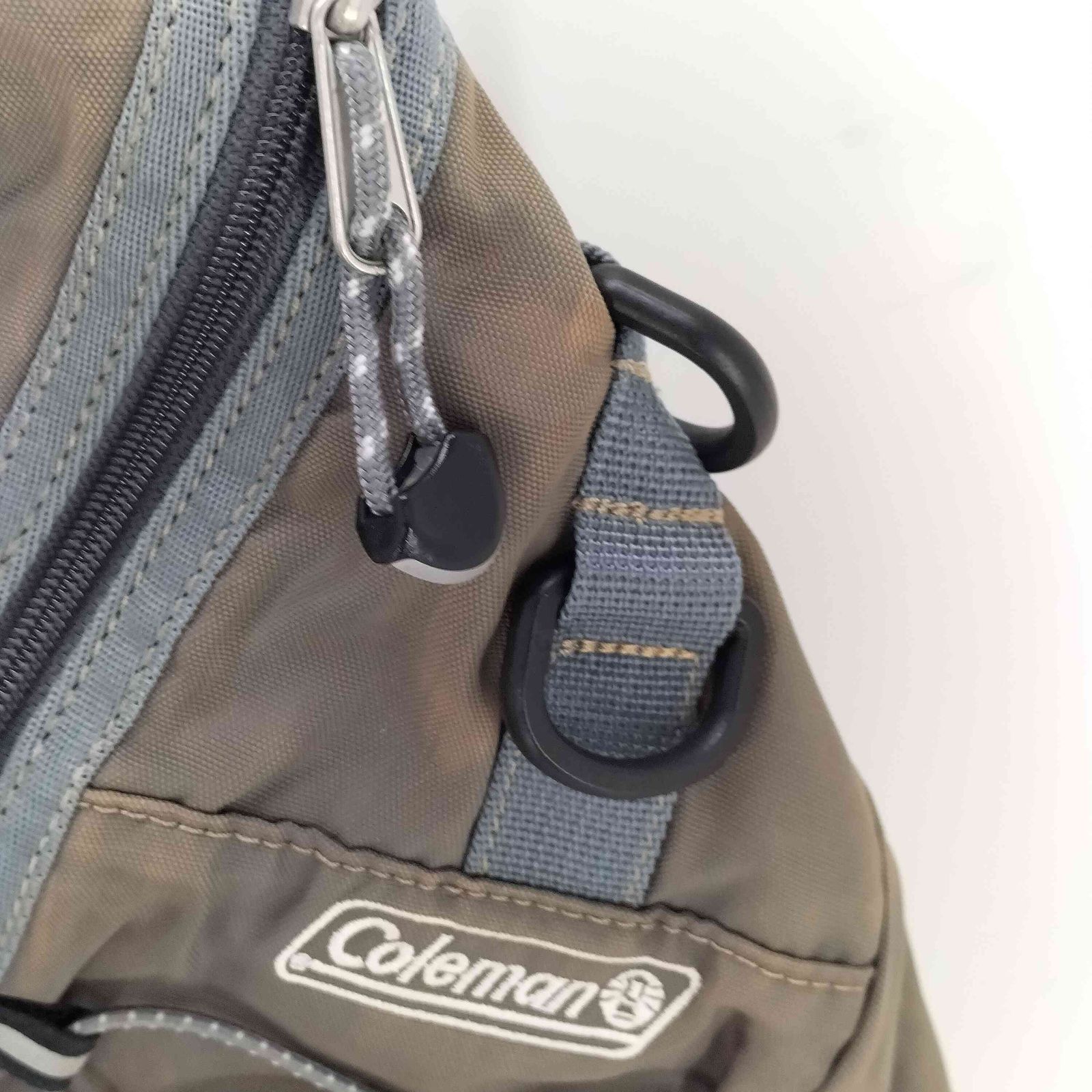 old coleman コールマン　オレンジ　メッセンジャーバッグ　古着　y2k 公認販売店】Coleman コールマン AMERICAN CLASSIC アメリカン