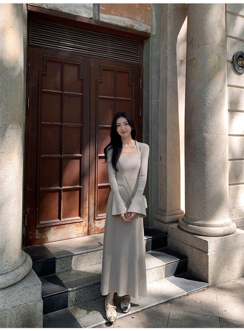 春のお出かけに 上品ロングニットワンピース