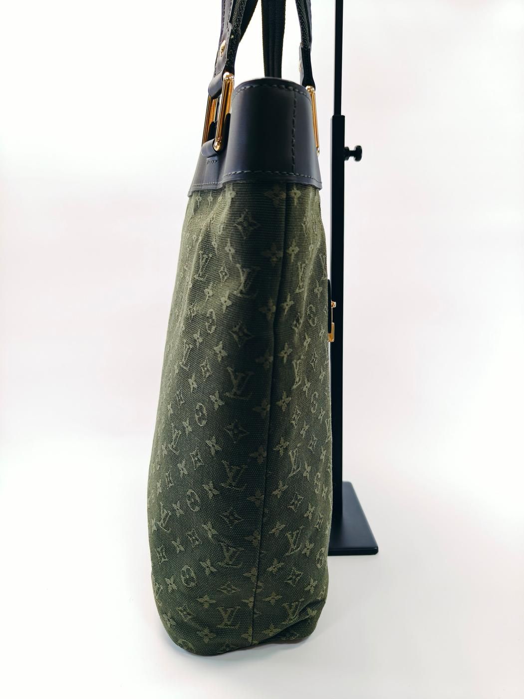 LOUIS VUITTON ルシーユGM トートバッグ カーキ 廃番 9744 Louis Vuitton モノグラム ルシーユGM トートバッグ - メルカリ