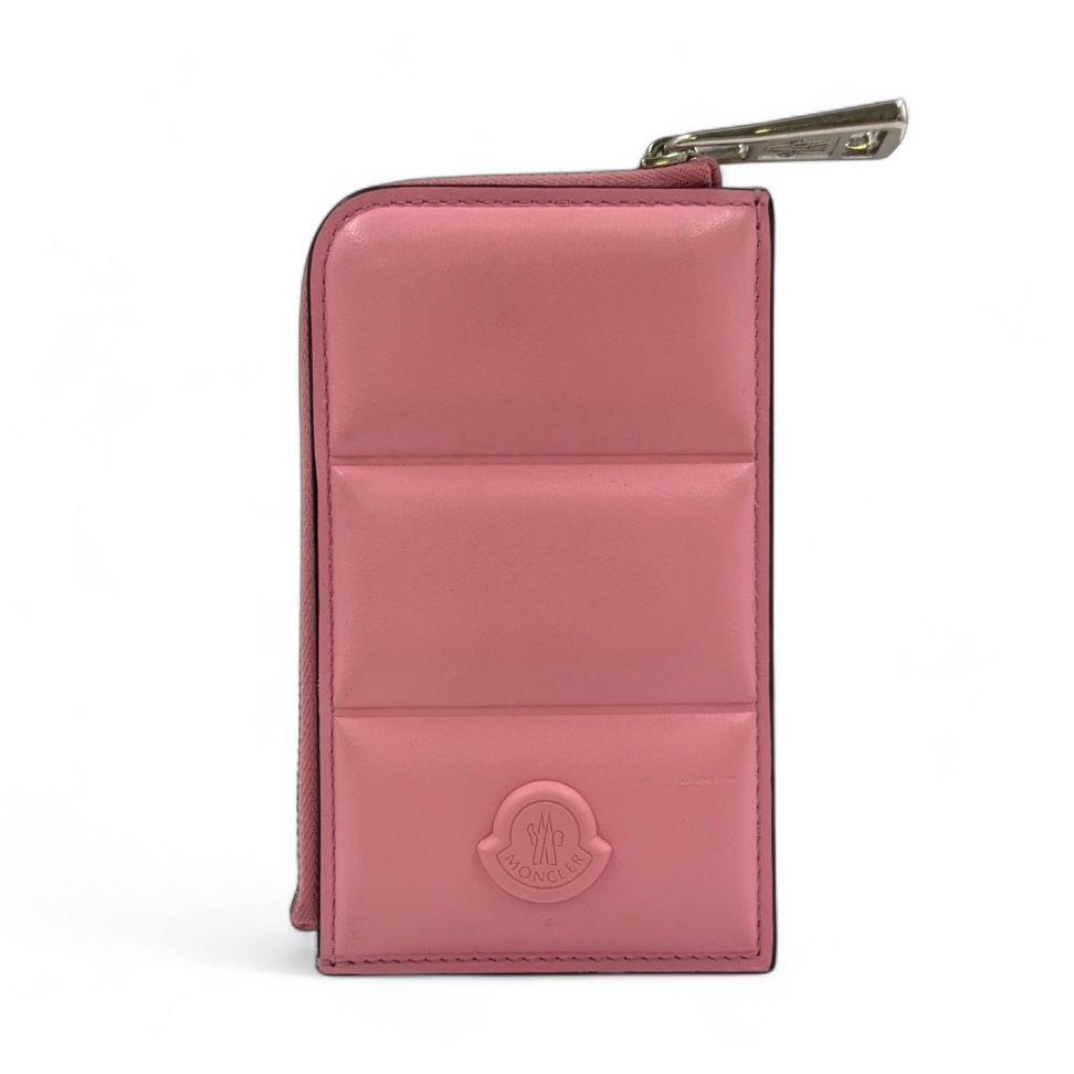 MONCLER キルティングレザー フラグメントケース レザー ピンク カードケース シルバー