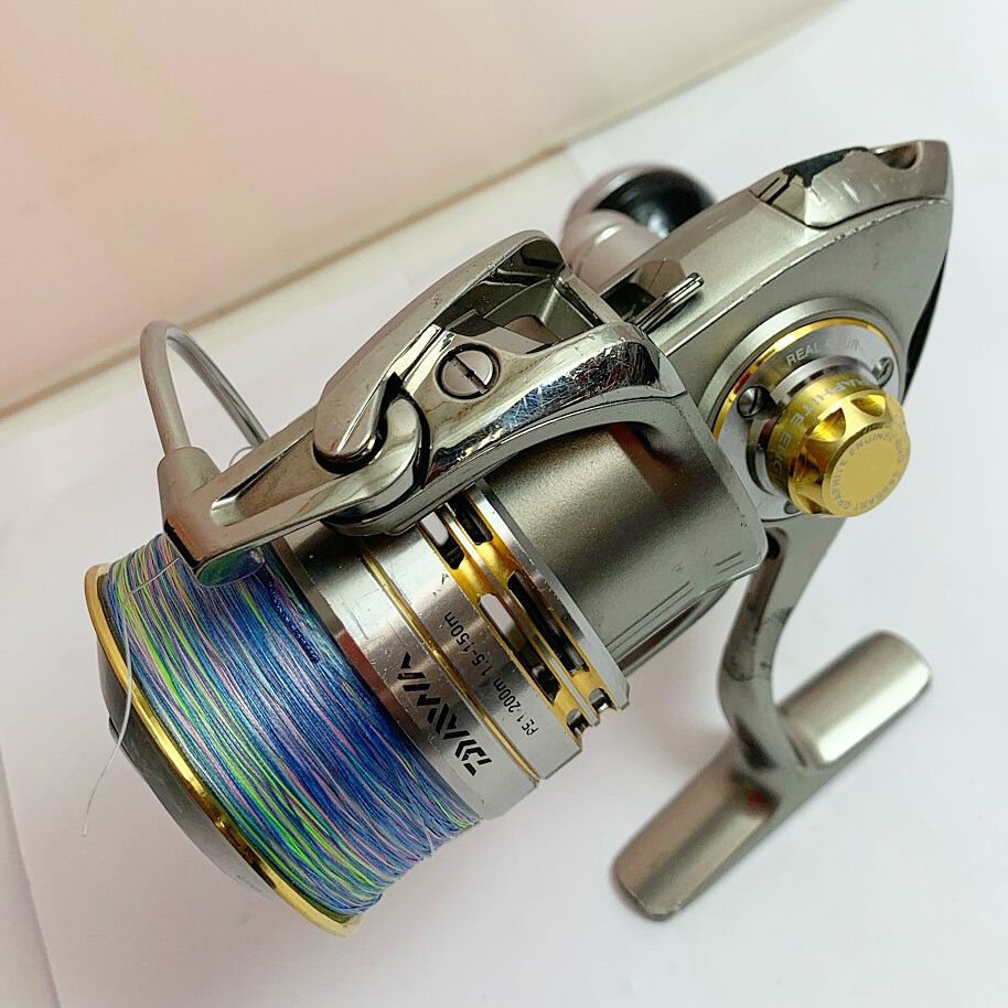 ダイワ 05イグジスト 3012 DAIWA ダイワ 05イグジスト 3012 スピニングリール 055285 使用