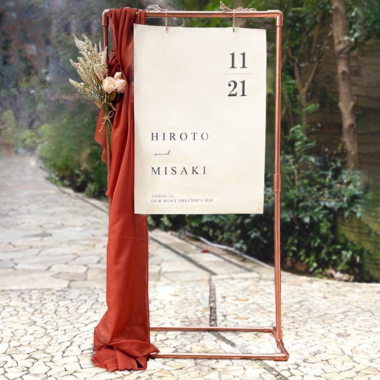 シンプルで存在感たっぷりの コッパースタンド ウェルカムボード