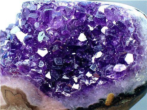 AAA級家庭円満◆天然ウルグアイ産アメジスト原石B86G3/112G32A AAA級家庭円満◇天然ウルグアイ産アメジスト原石B86G3/124G25B