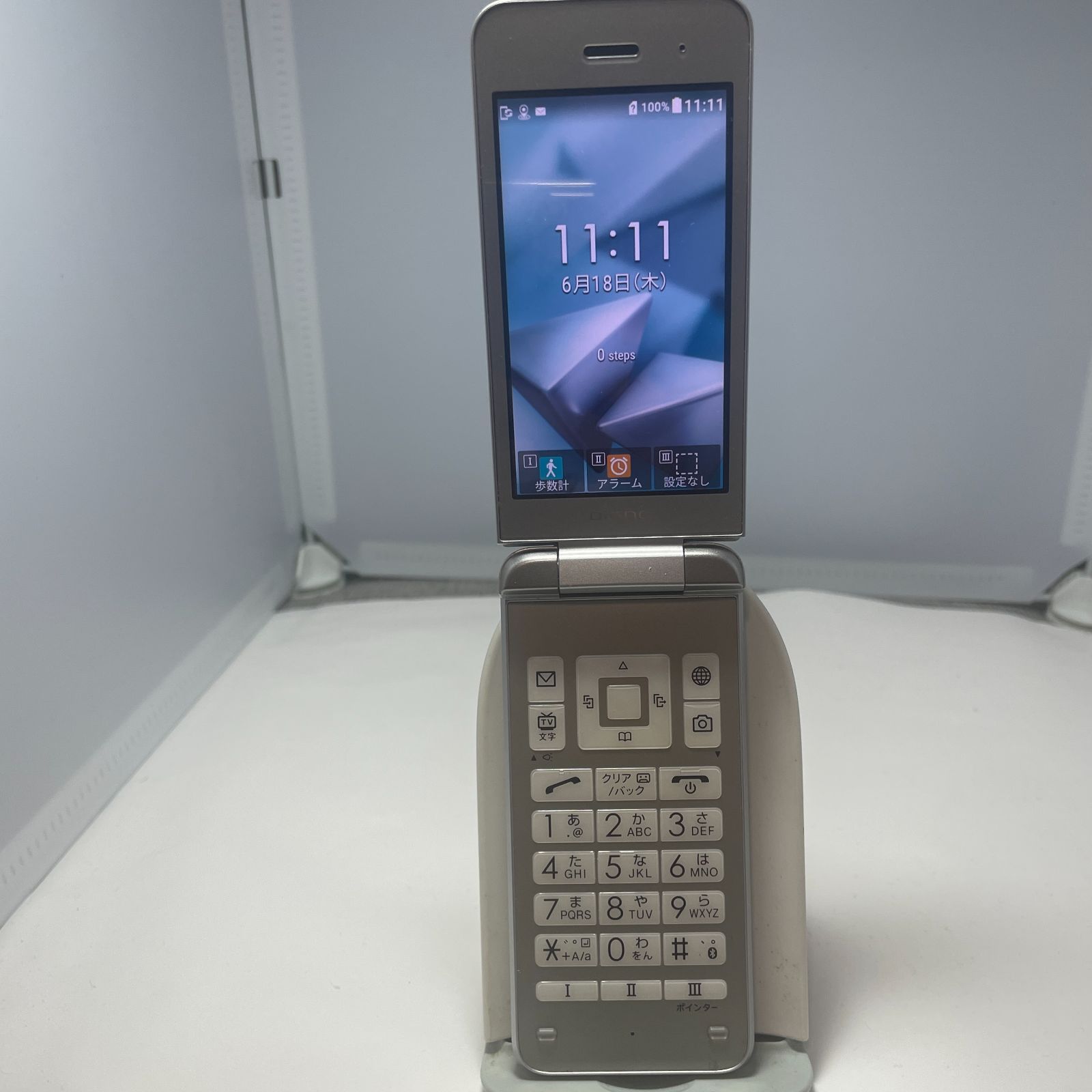 京セラ DIGNOケータイ3 NP902KC シルバー ソフトバンク softbank