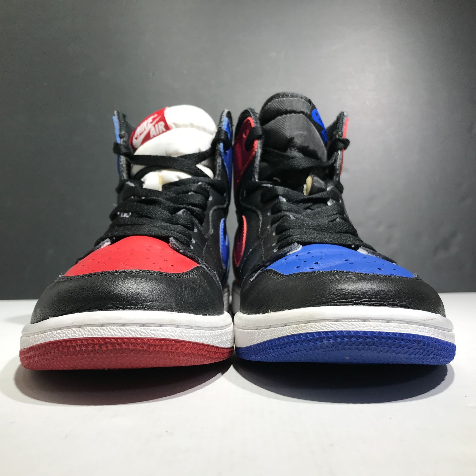 併売/城東80-021】NIKE AIR JORDAN 1 RETRO HIGH