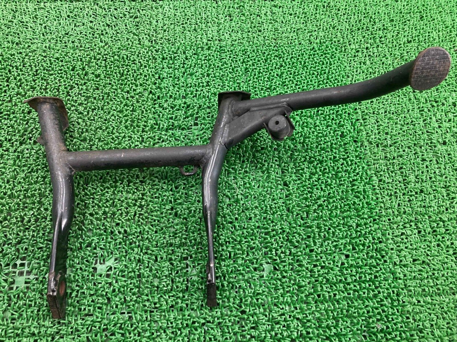 FJR1300 センタースタンド ヤマハ 純正 バイク 部品 RP04 激 曲がり無し 修復素材に メンテナンスに 車検 Genuine cX