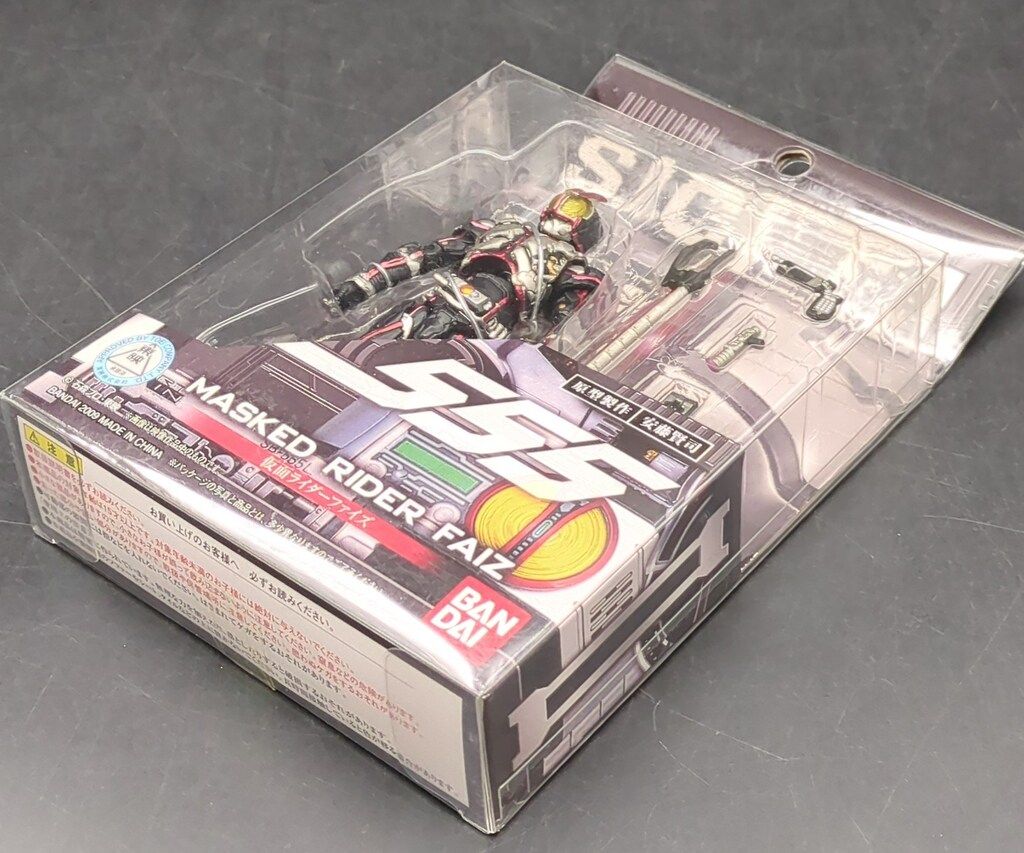 【メルカリ品薄】仮面の魂　ファイズ 61JYvXmUmVL._UF350,350_QL50_.jpg