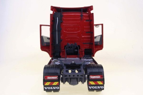 新品 SOLIDO 1/24 ボルボ FH グローブトロッター XL 25Years Edition 2023 (レッド) 完成品ダイキャストミニカー S2400104 [佐川急便]