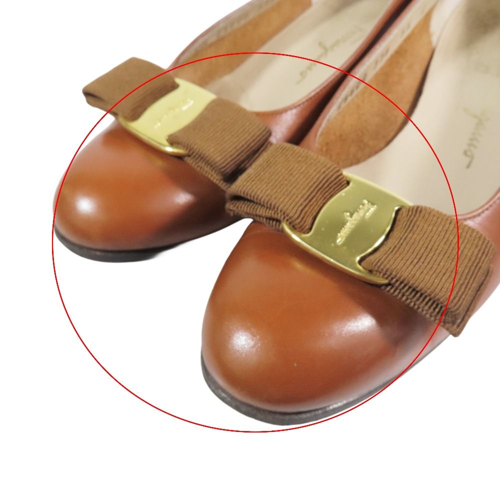 SALVATORE FERRAGAMO サルヴァトーレフェラガモ ヴァラリボン