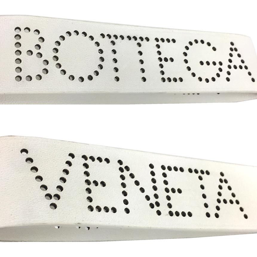 大*輝様 【新品未使用】Bottega Veneta パンチングロゴ 革製レザー セール BOTTEGA VENETA ボッテガヴェネタ パンチングロゴ